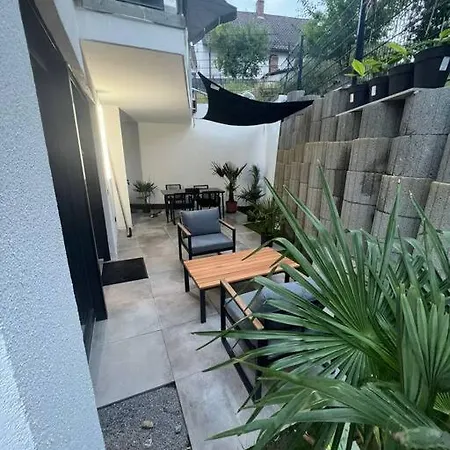 Stilvolle 1-Zimmer Wohnung Mit Terasse Nahe Therme Und Prezero Arena Sinsheim Exterior photo
